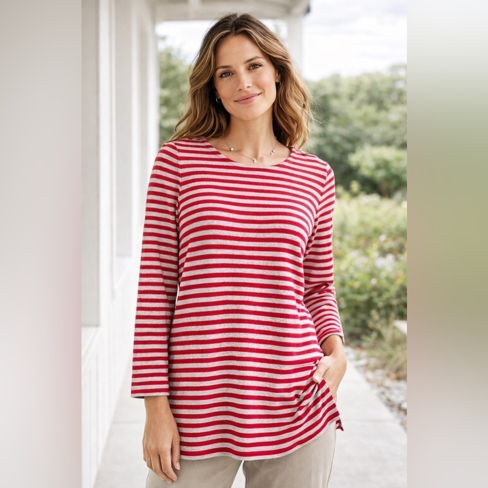 J Jill Women's XS Tunic Top Gray Red Stripe Ribb Knit Shoulder Button Preppy